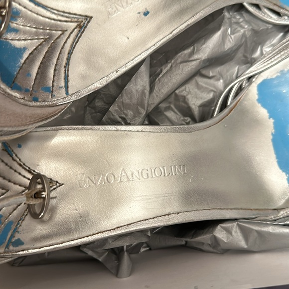 Silver evening sandals - Picture 2 of 3